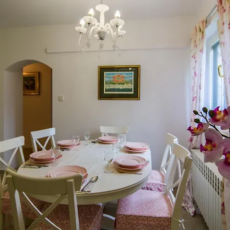 Tena Apartman *