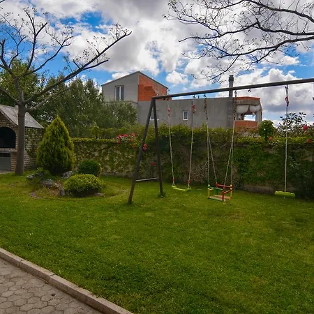 Tena Tribunj (Sibenik-Knin)